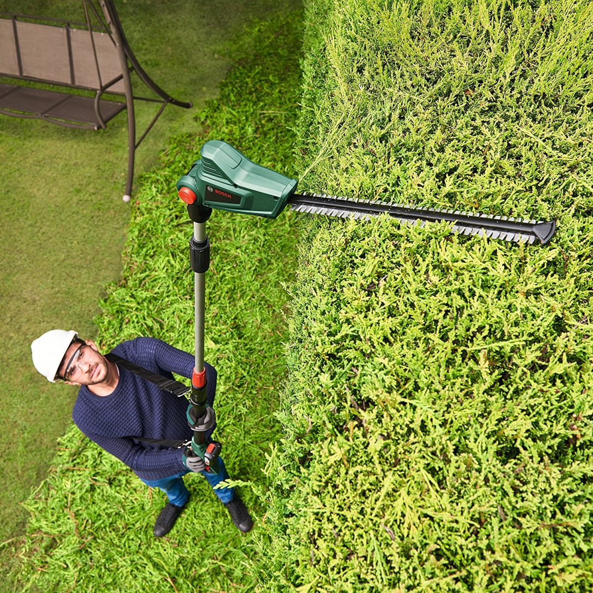 Bosch UniversalHedgePole 18 Body Only 18V Telescopic Hedgecutter