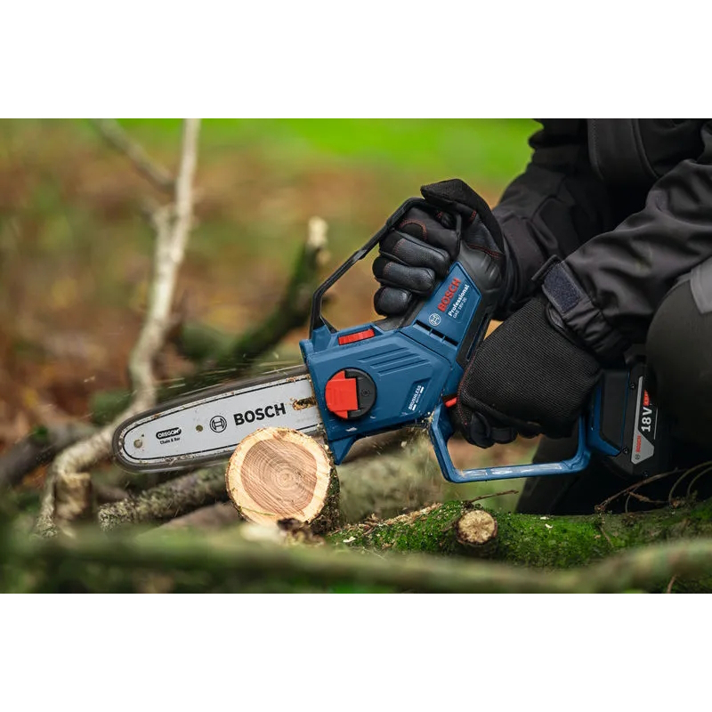 Bosch GKE 18V-20 18v Body Only Pruning Chainsaw Brushless 20cm