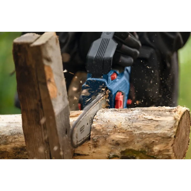 Bosch GKE 18V-20 18v Body Only Pruning Chainsaw Brushless 20cm