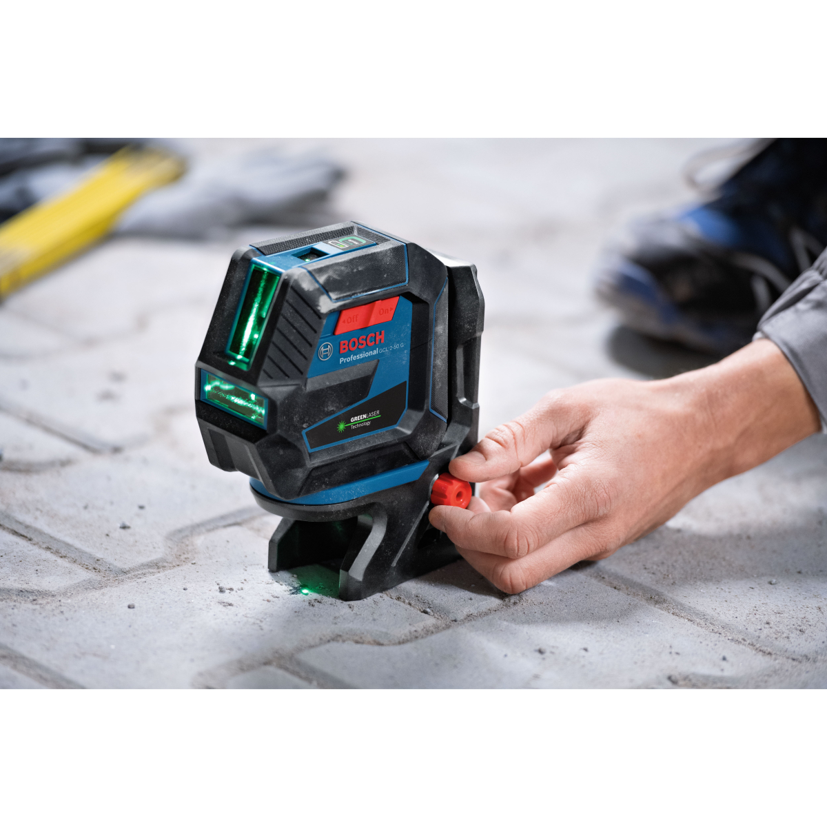 Bosch GCL 2-50 G + RM 10 + Ceiling clip Green Beam Combi Laser 50m with Target plate in Carry Case