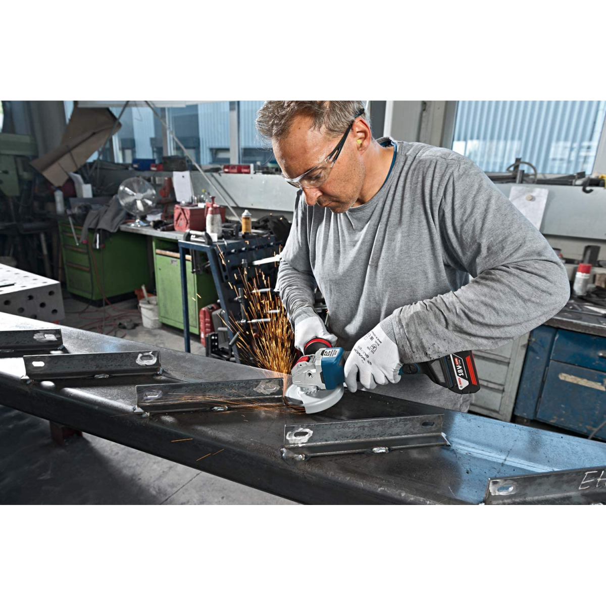 Bosch GWX18V-10N Body Only 18V X-LOCK Brushless 125mm Angle Grinder in Carton
