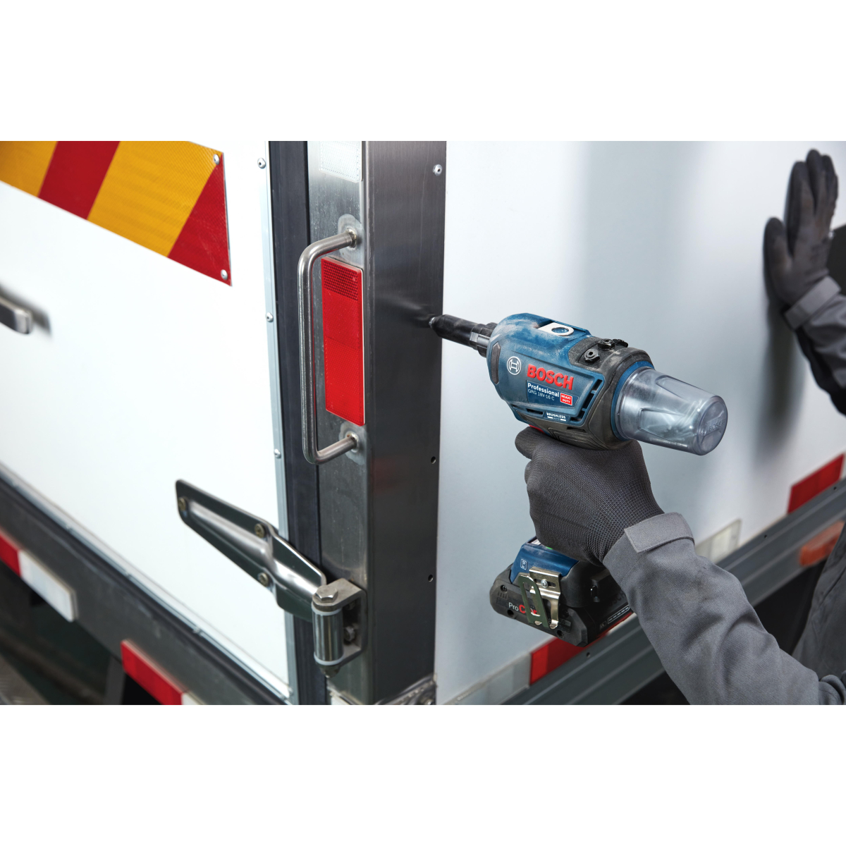 Bosch GRG 18V-16 C2 18V Brushless Rivet Gun 2 x 2.0Ah batteries in L-Boxx