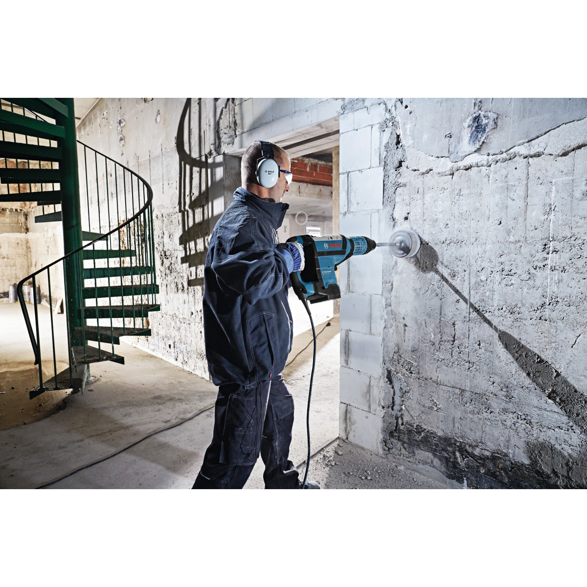 Bosch GBH 12-52 DV 12kg 1700W SDS-Max 2 Function Rotary Hammer with Vibration Control in Carry Case - 110V