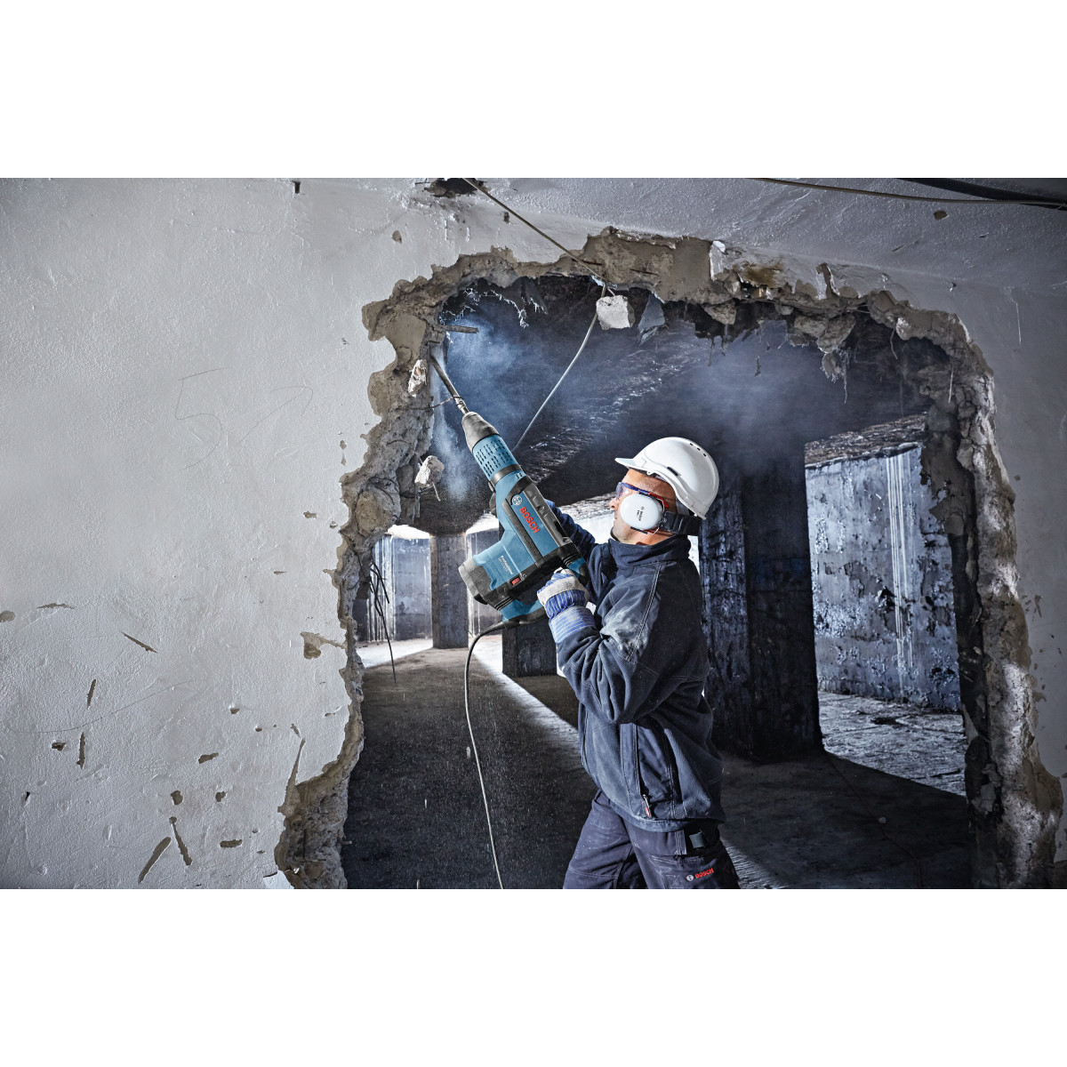 Bosch GBH 12-52 DV 12kg 1700W SDS-Max 2 Function Rotary Hammer with Vibration Control in Carry Case - 110V