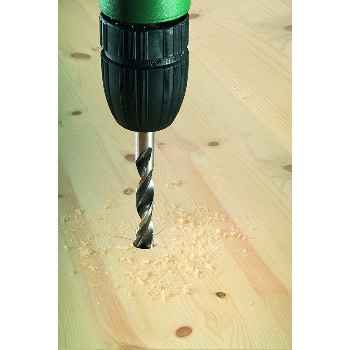 Bosch 2607017195 91-Piece V-Line TiN Coated Drill and Screwdriver Bit Set With Ratchet Screwdriver and Telescopic Magnetic Pick-Up Tool