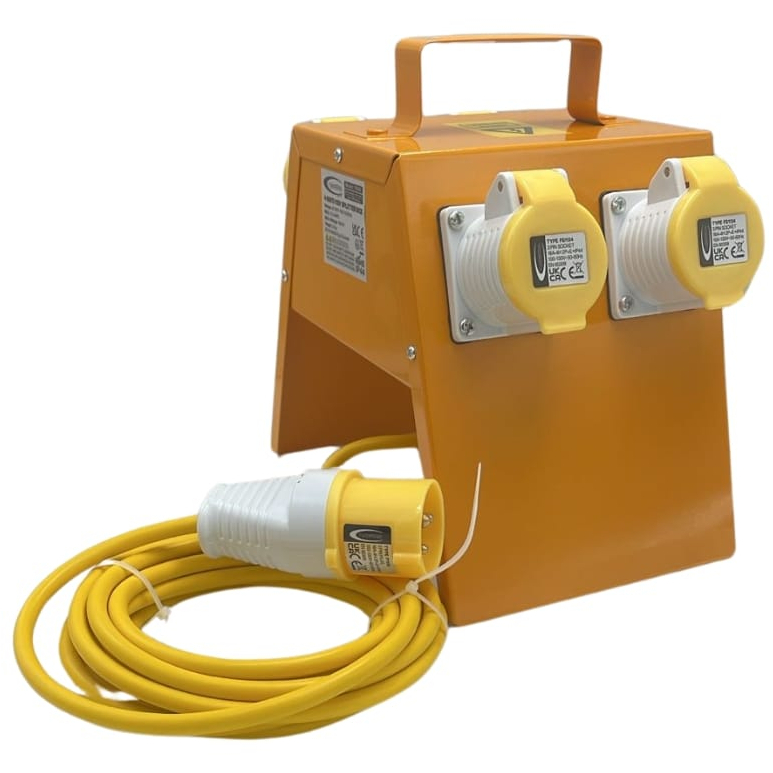 Connexion 10895 4 Way Splitter Box 110V 4 x 16amp Outlets 16amp Plug