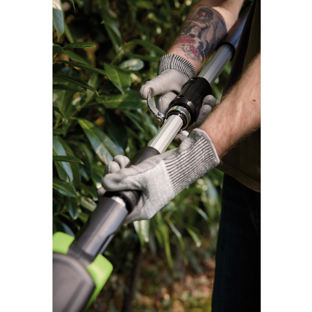 Draper 31865 18V Pole Hedge Trimmer With 1 x 2.0Ah Battery And 1 x Charger
