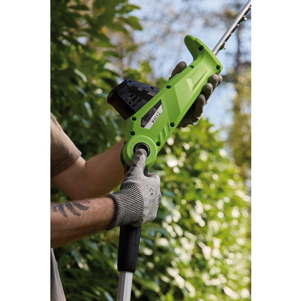 Draper 31865 18V Pole Hedge Trimmer With 1 x 2.0Ah Battery And 1 x Charger