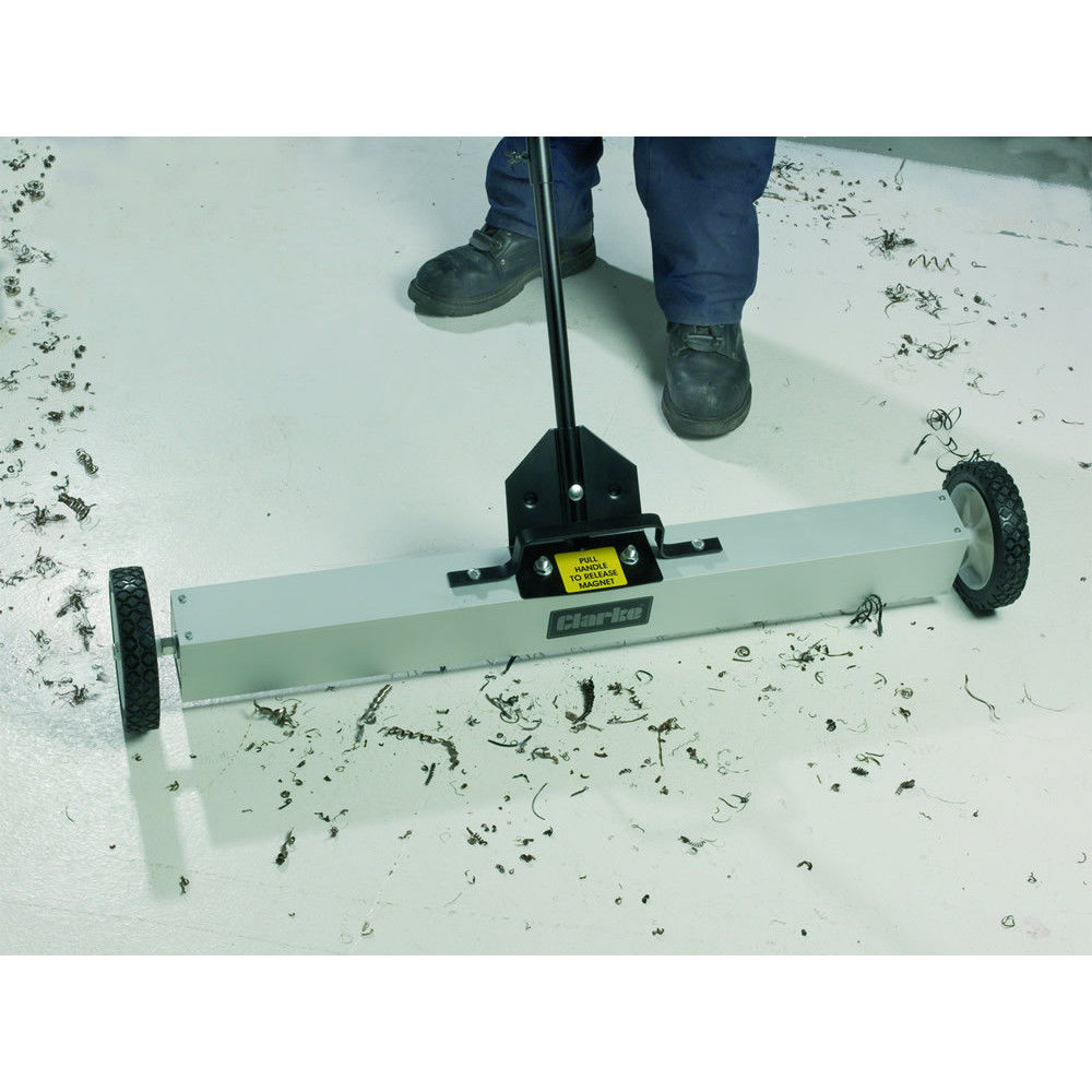 Clarke 6470378 MS36B 36 Magnetic Sweeper Pickup Tool