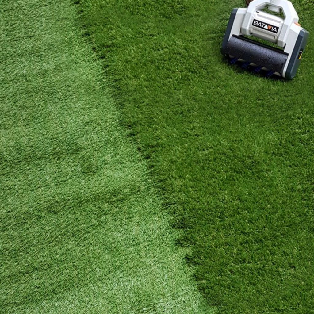 Batavia BAT7063034 Green Detail Spiral Brush For Artificial Grass For The MAXXBRUSH
