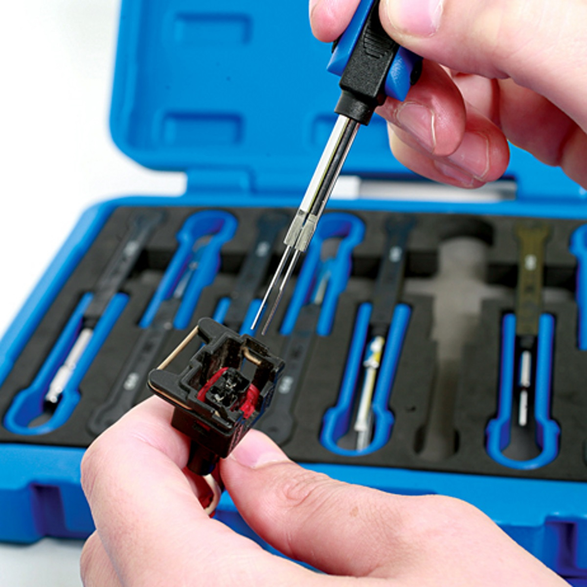 Laser 4323 Universal Terminal Tool Kit 12 Piece