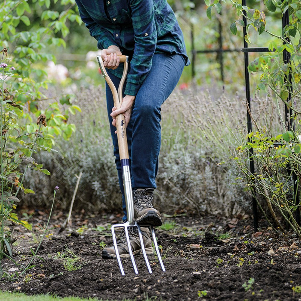 Bulldog PGDF28 Pedigree Stainless Steel Digging Fork 28" Wood