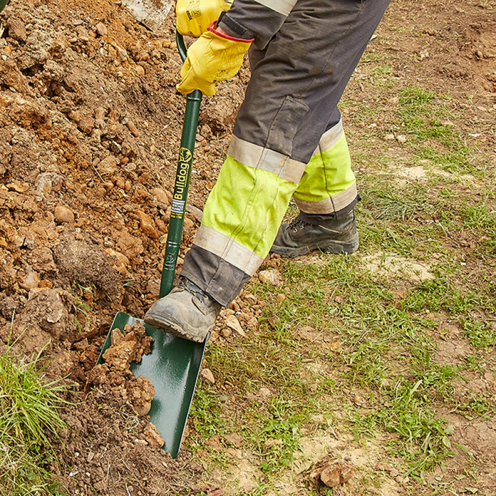 Bulldog 5SM2AM All Metal No.2 Square Mouth Shovel 28" MYD
