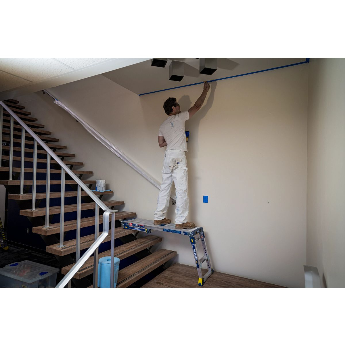 Werner 79023 Adjustable PRO Work Platform 