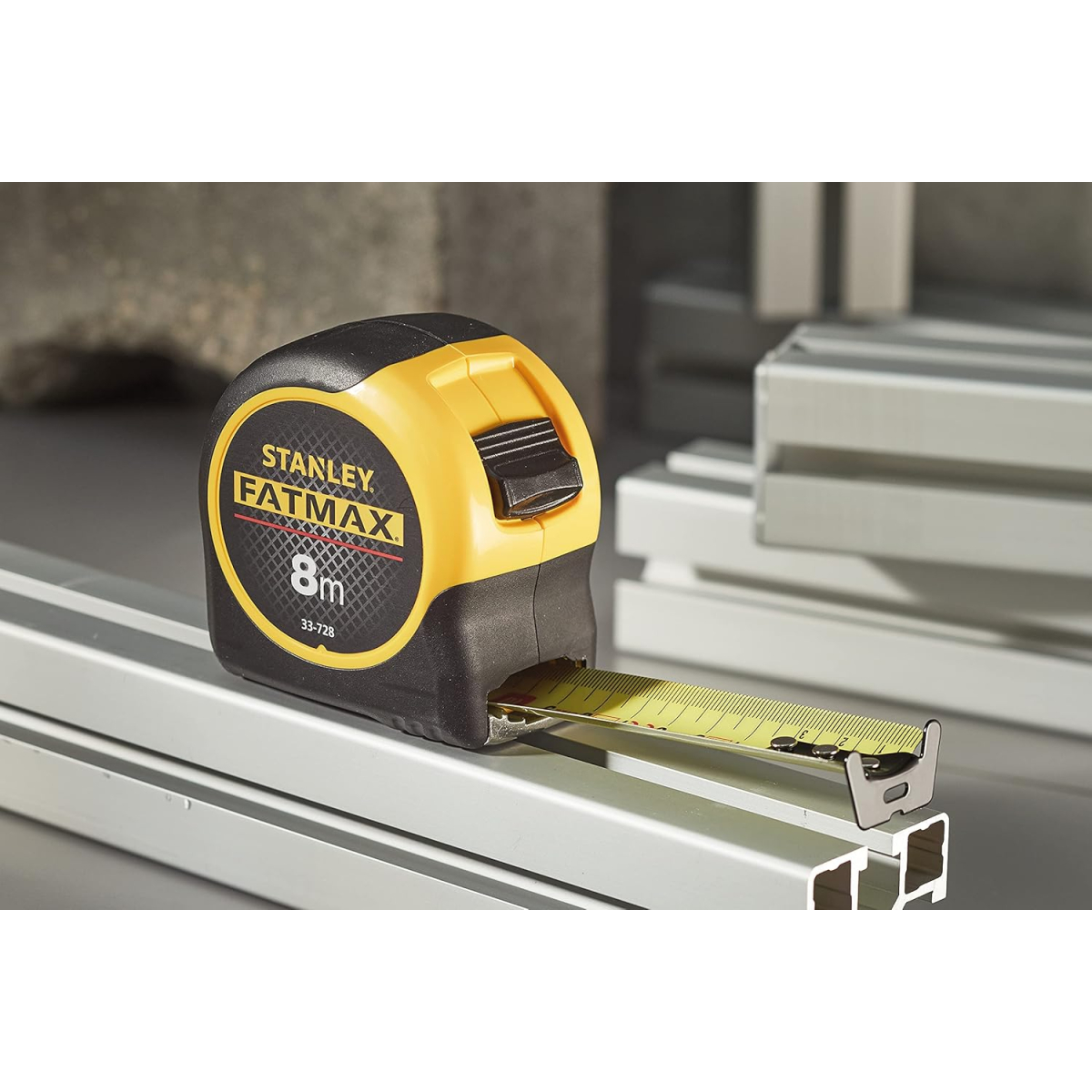 Stanley STA033728 FatMax® BladeArmor® Tape 8m (Width 32mm) (Metric only)