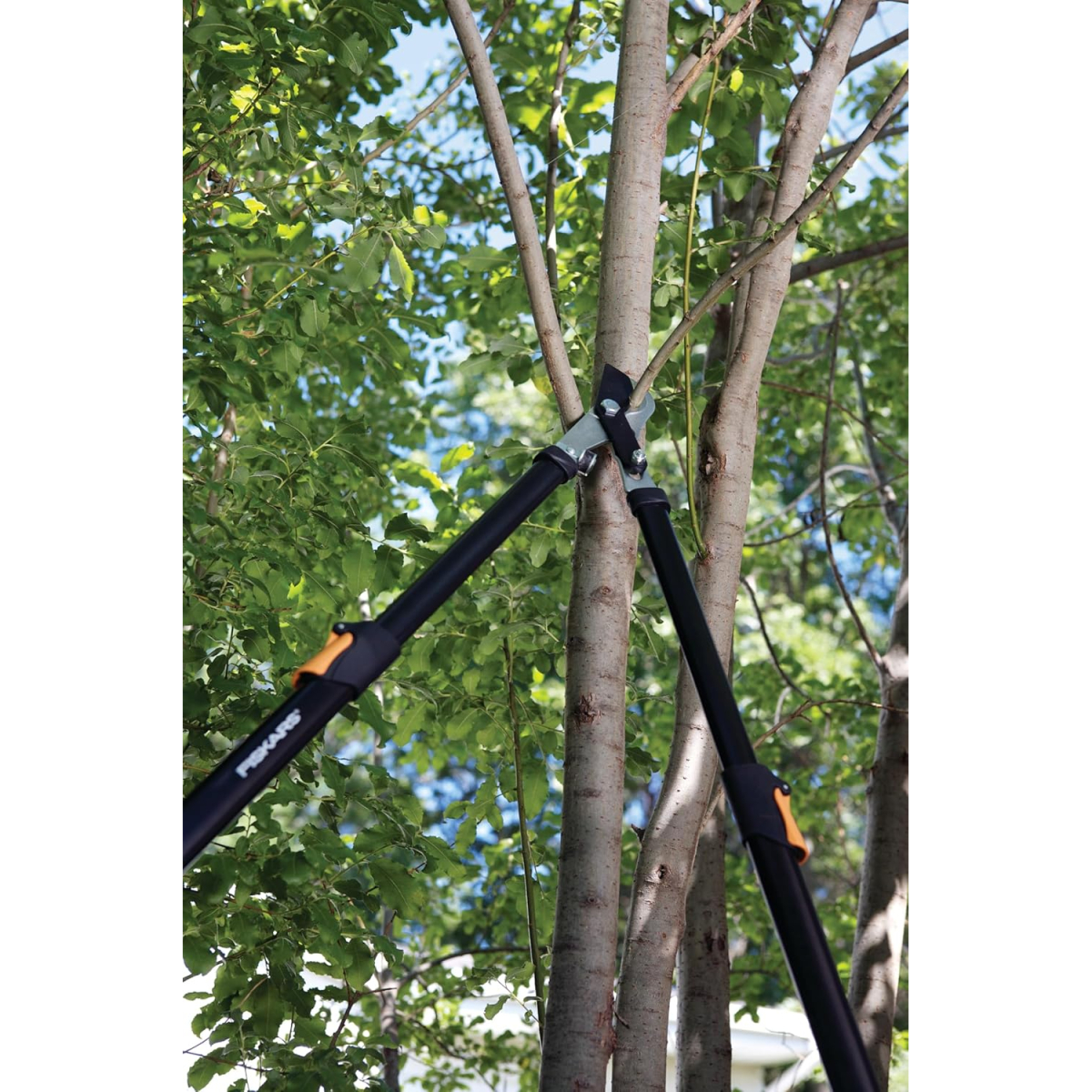 Fiskars 1027528 PowerGear X 630-830mm Telescopic Tree Pruner 