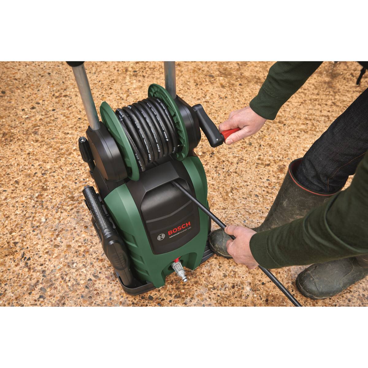 Bosch AdvancedAquatak 140 2100w 140 Bar High pressure washer from Lawson HIS