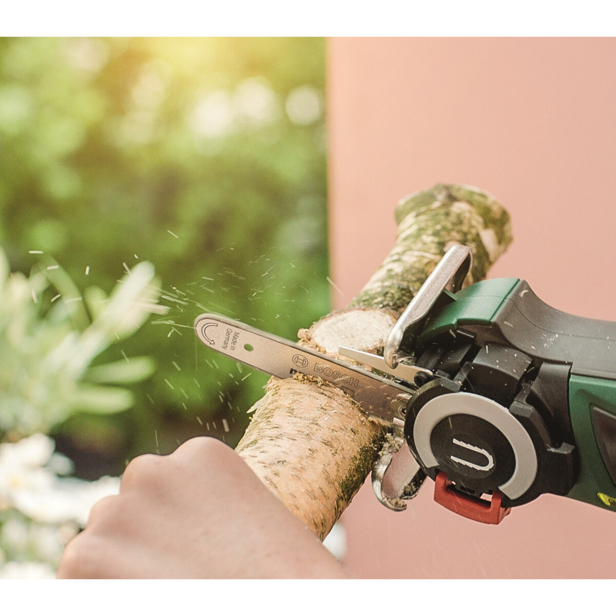 Bosch EasyCut 12 12V NanoBlade Saw 1x2.5Ah from Lawson HIS