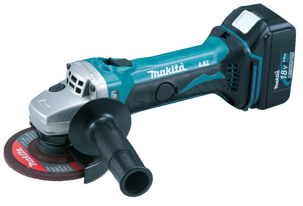 Makita DGA452RTJ 18V 115mm Angle Grinder with 2x 5.0Ah Batteries in Makpac Case