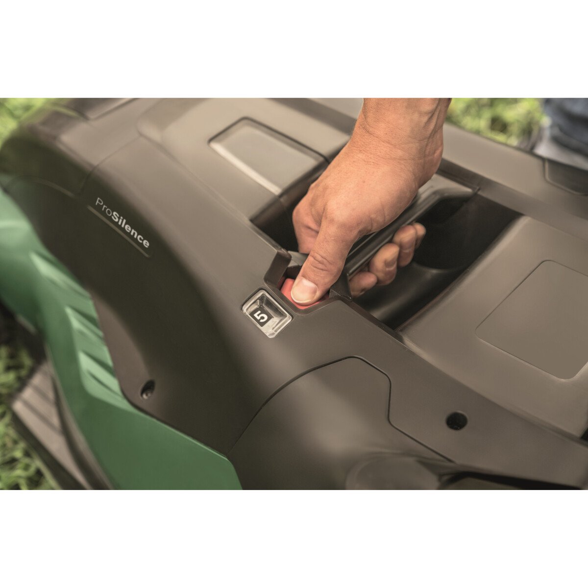 Bosch advancedrotak 2025 750 electric lawnmower
