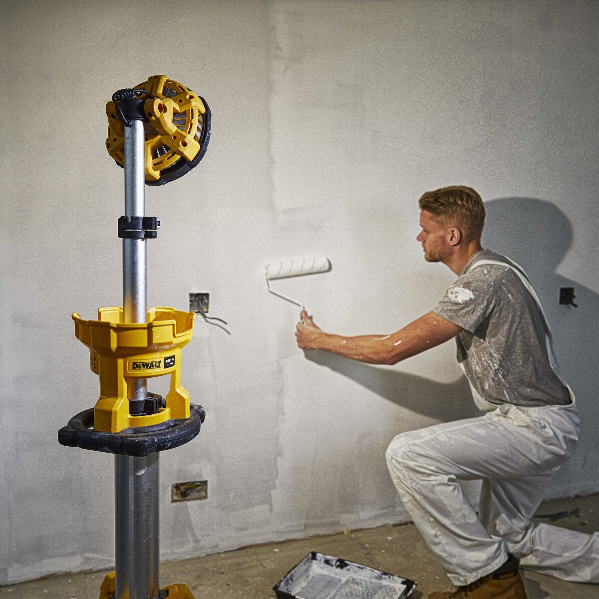 Dewalt dcl074 tripod cheap