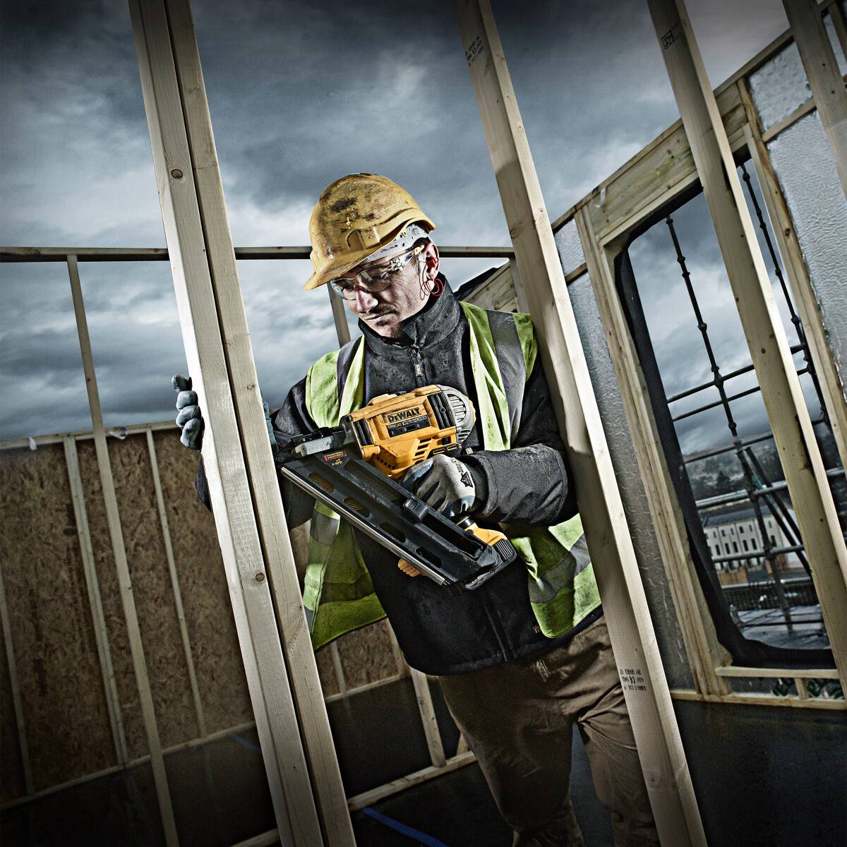 DeWalt DCN692N XJ Body Only 18V Brushless First Fix Nail Gun from