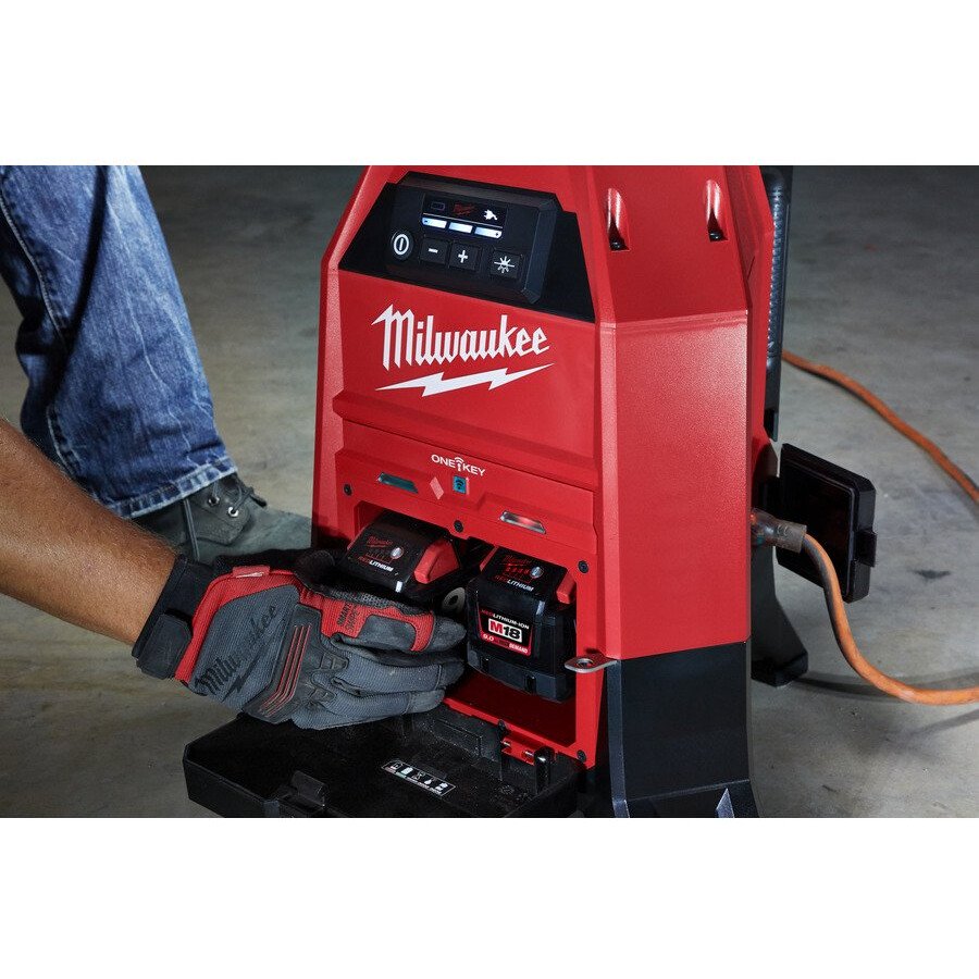 Milwaukee M18onesldp 0 M18 One Key Body Only Compact Site Light