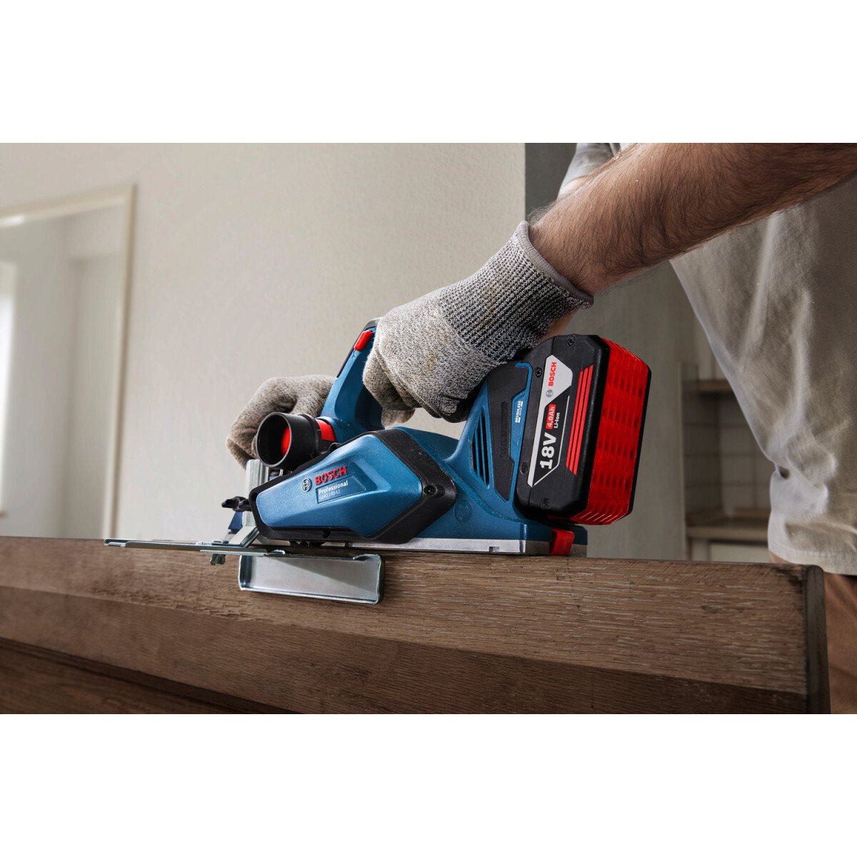 Bosch 18v planer body only outlet