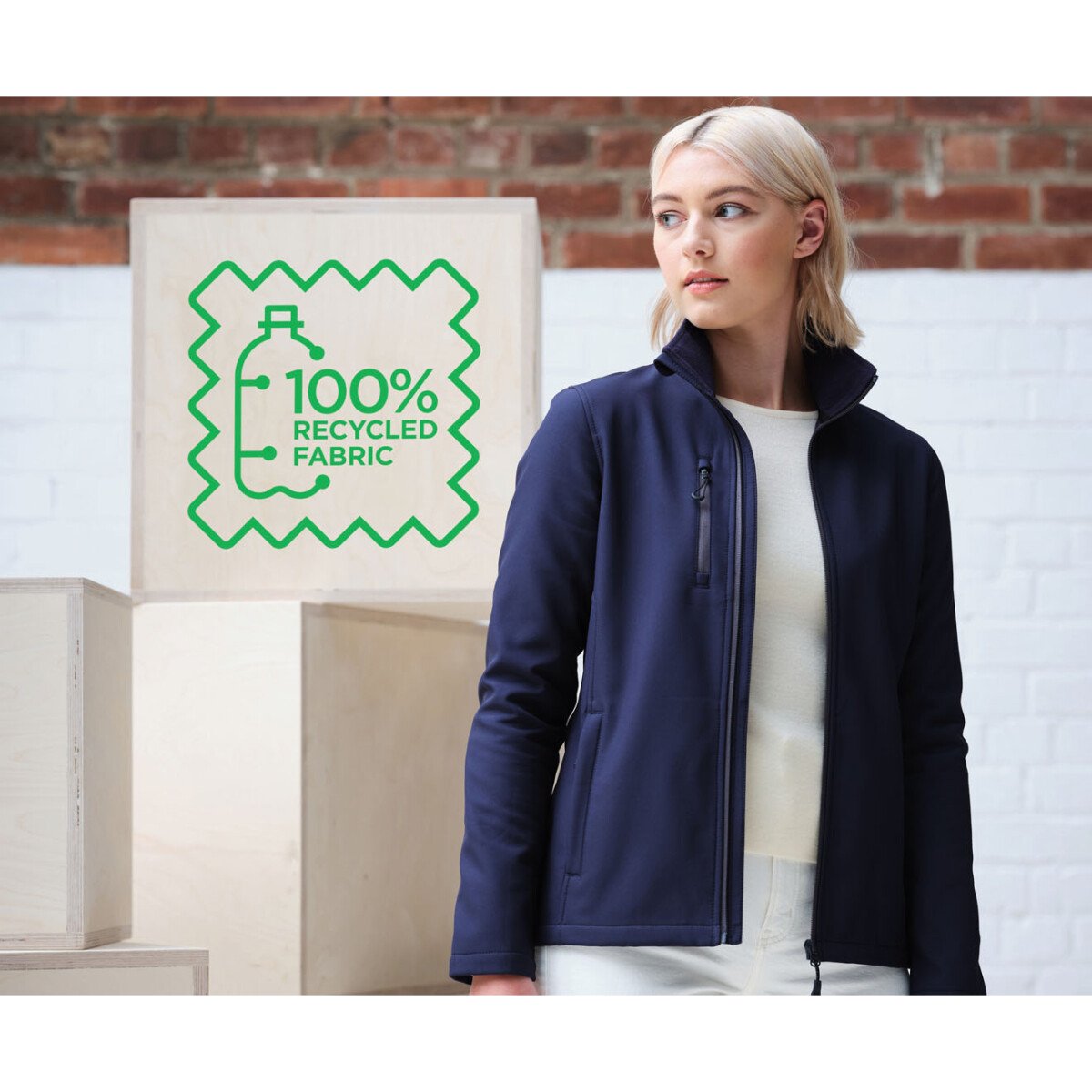 Navy (Black Zip) 540