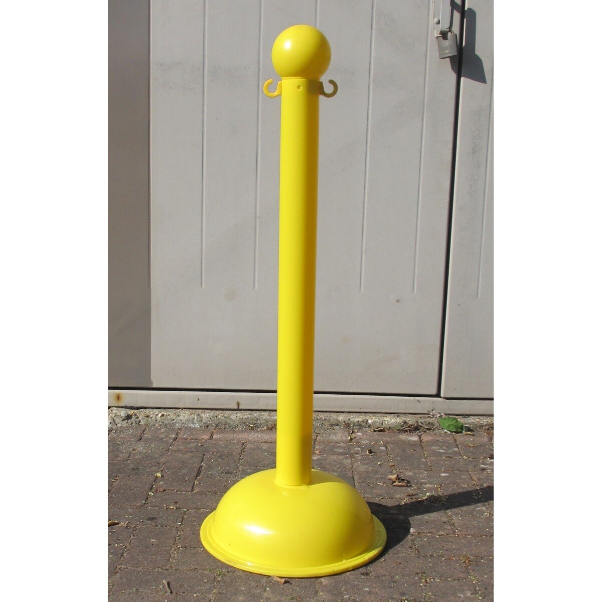JSP Sherpa KIT000963 Heavy Duty Yellow Chain Support Post and Yellow Base