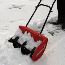 GPC SCA03Z Hand Pushed Snow Clearer