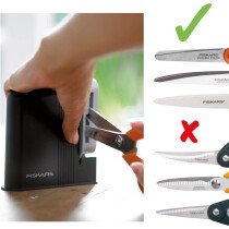 Fiskars 859600 Clip-Sharp™ Scissor Sharpener