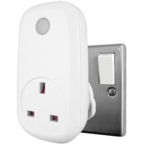 Uni-Com 66774 Wi-Fi Smart Socket UNC66774