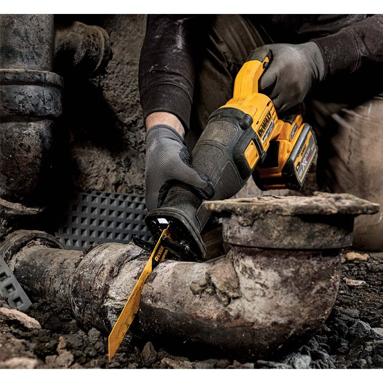 DeWalt DCS389N-XJ 54V XR FLEXVOLT Body Only High Power Reciprocating Saw