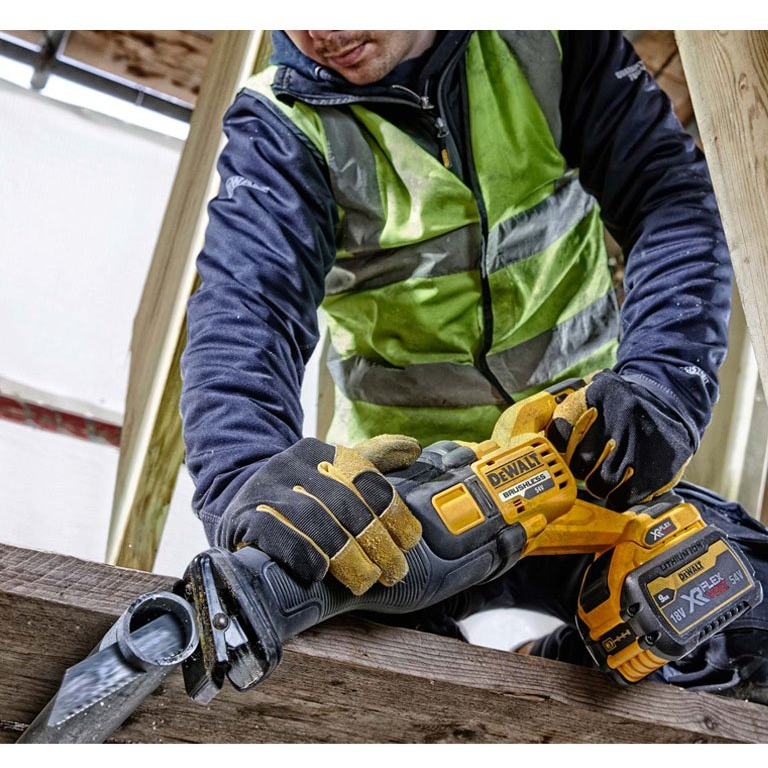 DeWalt DCS389N-XJ 54V XR FLEXVOLT Body Only High Power Reciprocating Saw