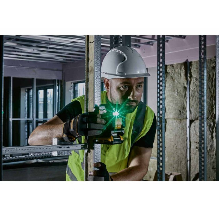 DeWalt DCLE34021N-XJ Body Only 18V Green Cross Line Laser