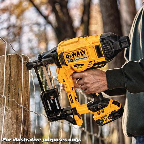 DeWalt DCFS950P2-GB 18V XR Brushless Fencing Stapler with 2 x 5Ah Battries in Kitbox