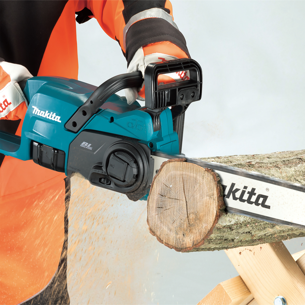 Makita DUC357Z Body Only 18V LXT Chainsaw 35cm