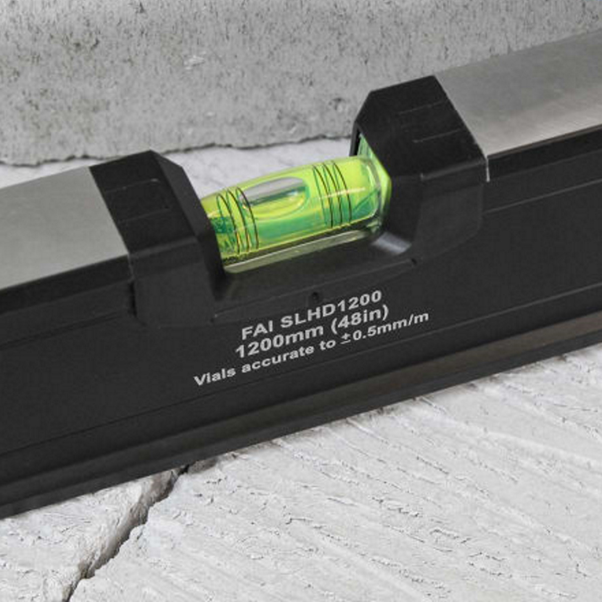 Faithfull 700913-48 Prestige Professional Heavy-Duty Spirit Level 1200mm (48in) FAISLHD1200