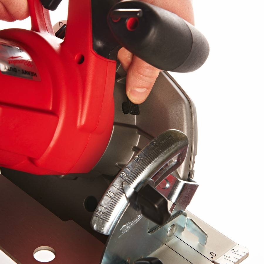 Milwaukee HD18CS-402C M18 Circular Saw (2 x 4.0ah batteries, charger, BMC) 