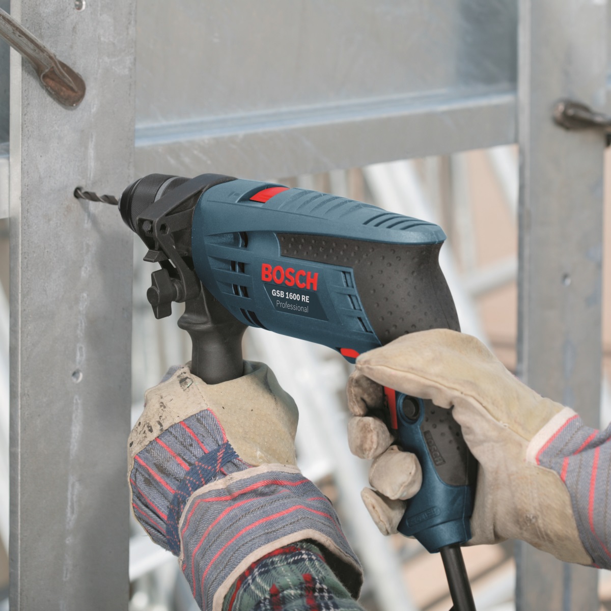 Bosch GSB 1600 RE 13mm 701W Impact Drill
