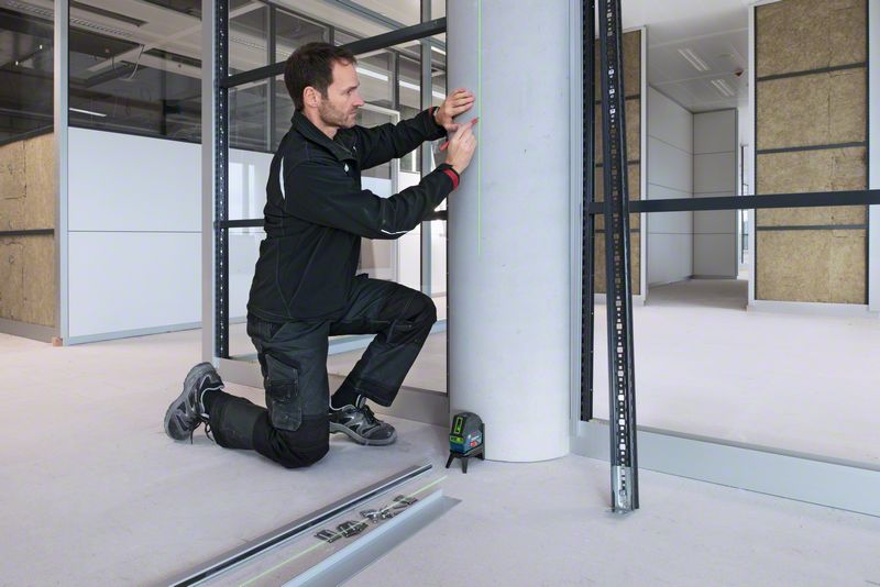 Bosch GCL 2-15 G Combi laser, Green Beam 15m Cross Line with 2 Point Laser in One Device + RM1 Rotating Mount + Target Plate + Pouch