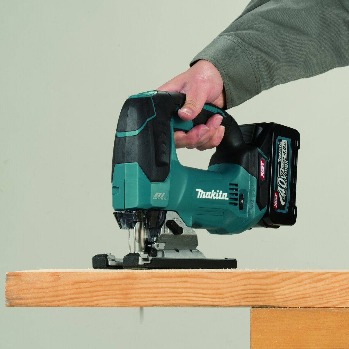 Makita JV002GZ01 Body Only 40v XGT Jigsaw in Makpac Case