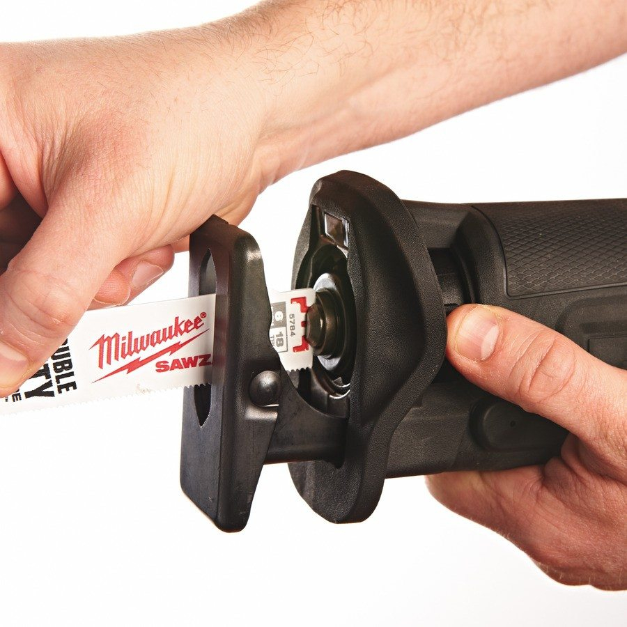 Milwaukee M18BSX-402C M18 Brushed Sawzall (2 x 4.0ah batteries, charger, BMC)