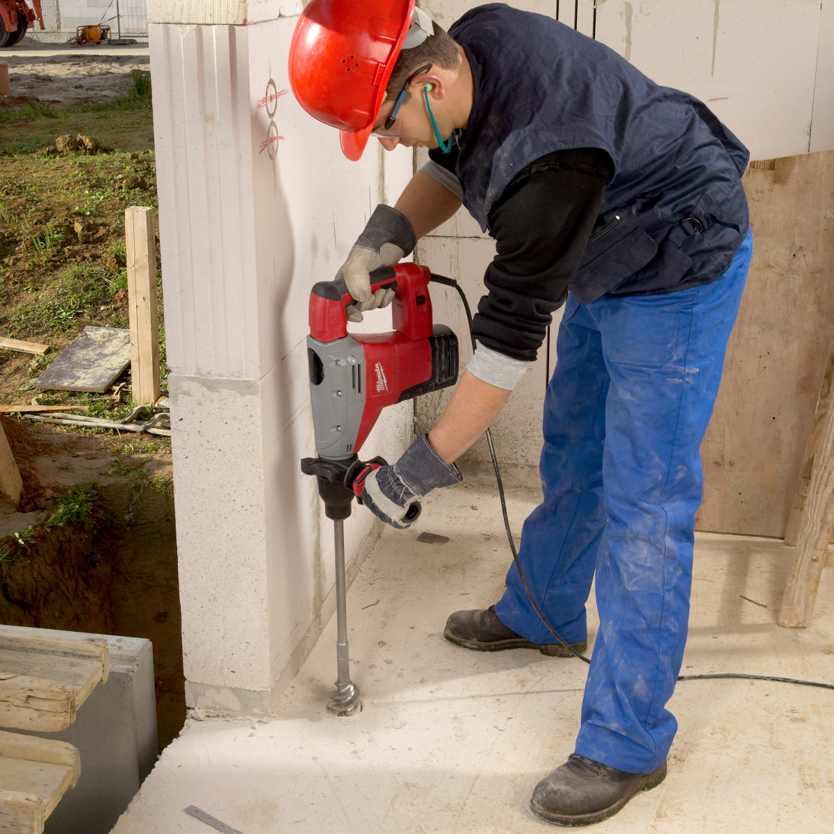 Milwaukee kango K545S (SDS Max) Drilling and Breaking hammer-240V