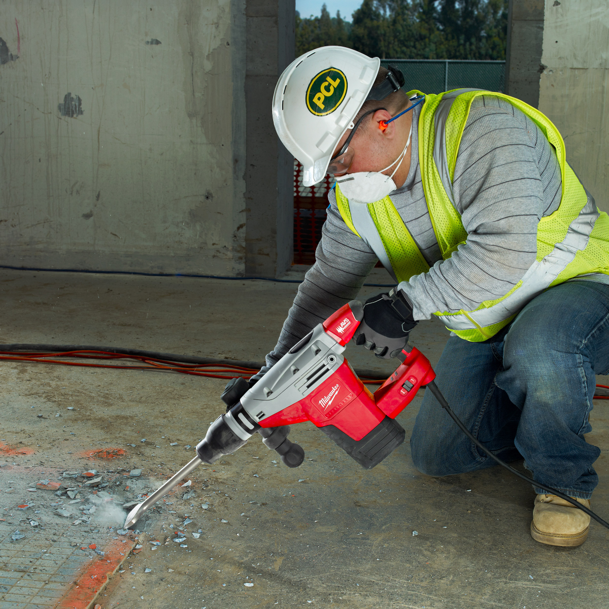 Milwaukee kango K545S (SDS Max) Drilling and Breaking hammer-240V