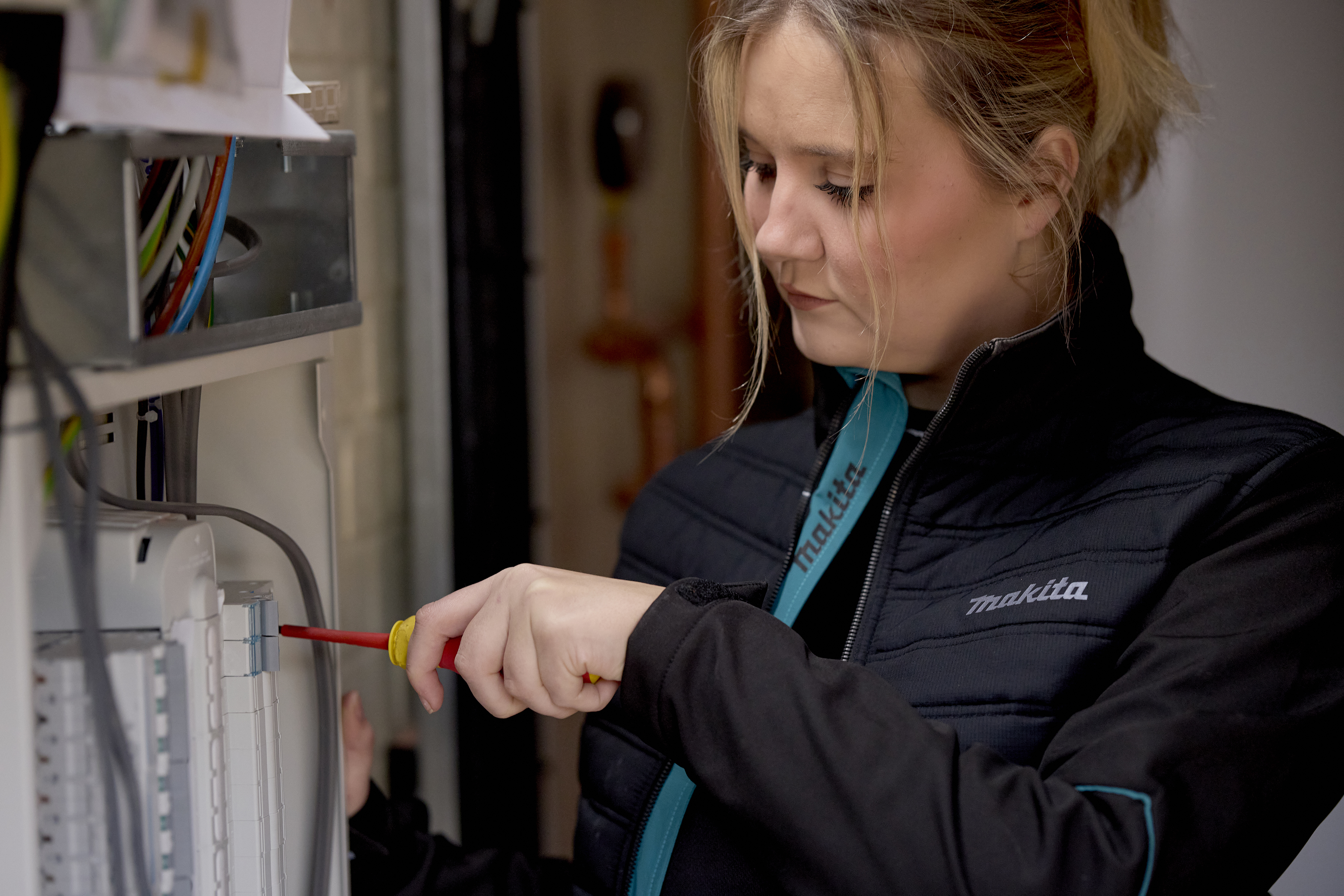 Makita MK202W Womens Shield Jacket