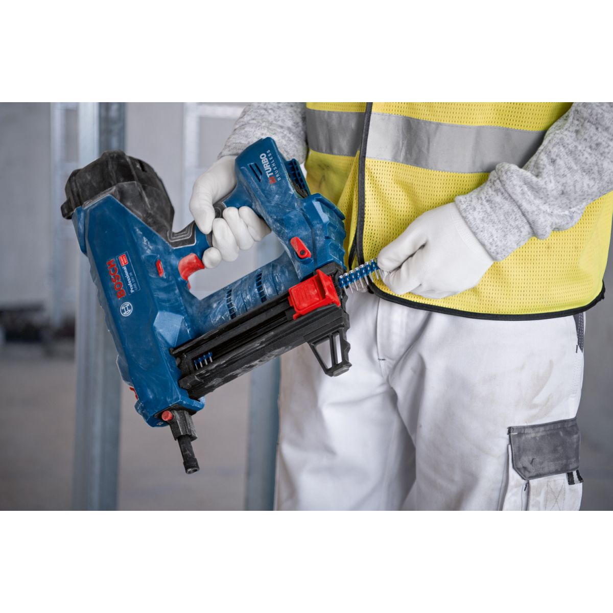 Bosch GNB 18V-38 Body Only 18v Concrete Nail Gun BITURBO BRUSHLESS in XL-Boxx
