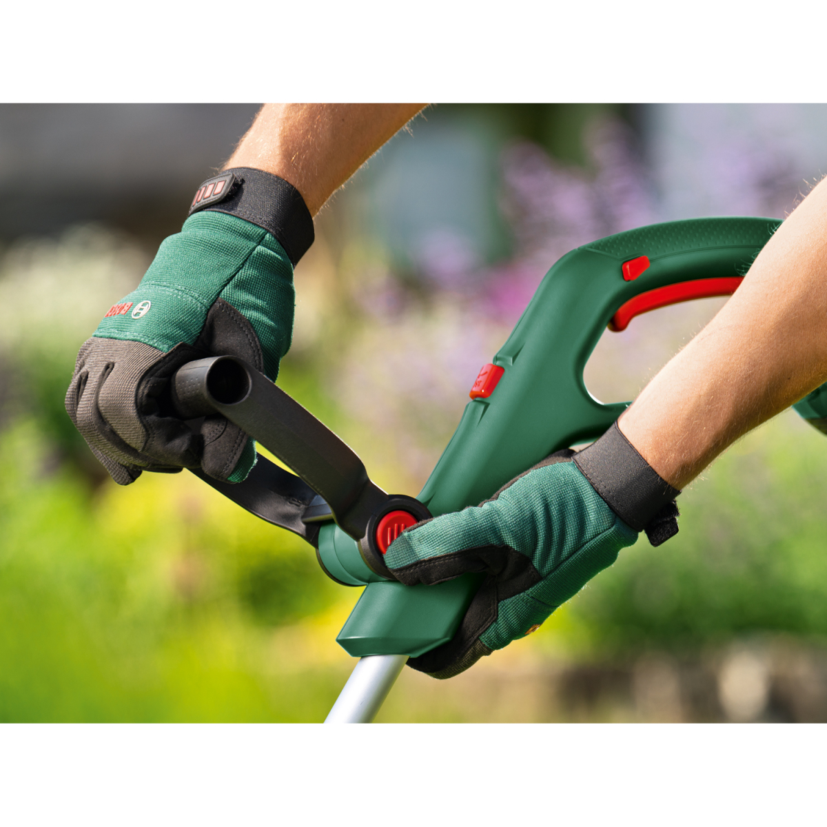 Bosch UniversalGrassCut 18V-26-500 18v Grass Trimmer 26cm (1x2.0ah)