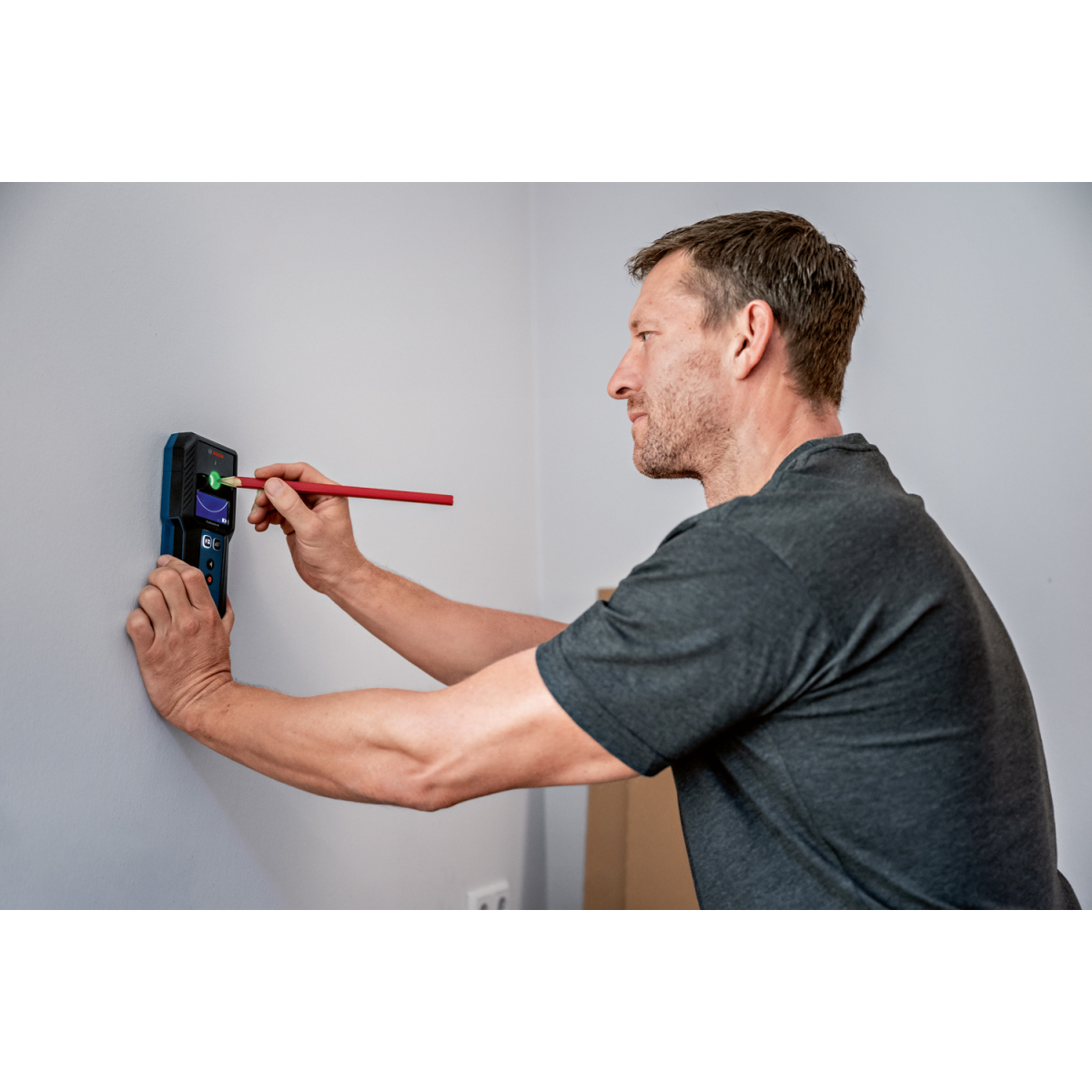Bosch GMS 120-27 + Li-on Adaptor Professional Detector